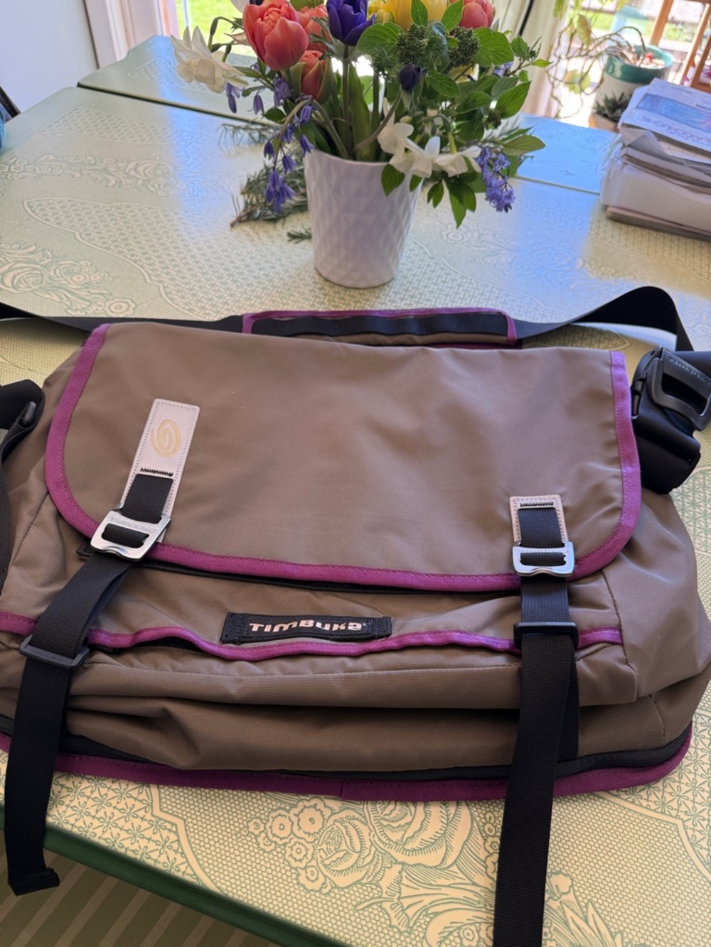 Timbuk2 Brown Messenger Bag Laptop Holder with Plum Trim